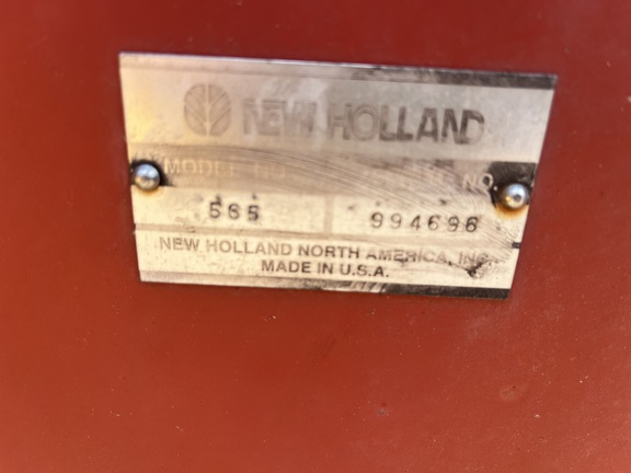 2001 New Holland 565
