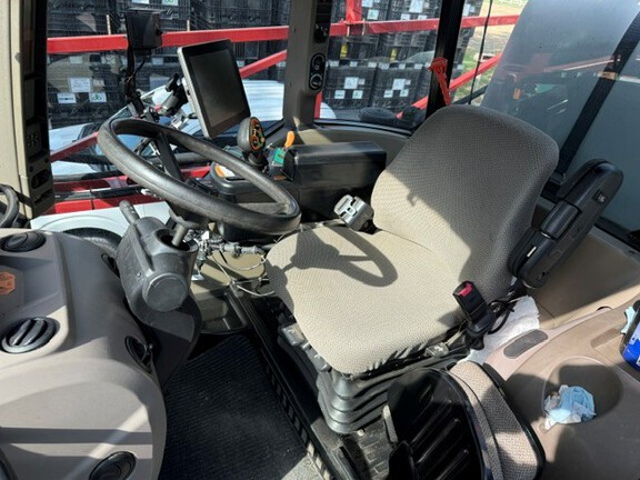 Photo of 2014 Case IH Patriot 2240