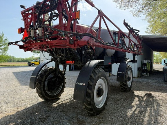 Photo of 2014 Case IH Patriot 2240