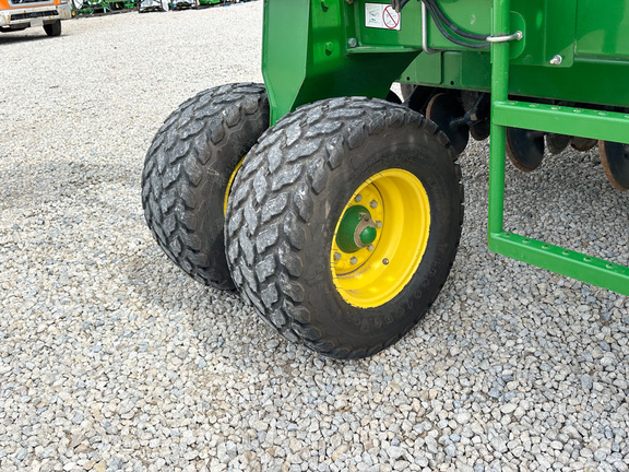 2012 John-Deere 1990