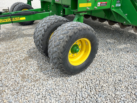 2012 John-Deere 1990