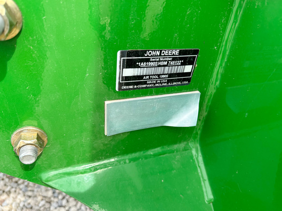 2012 John-Deere 1990