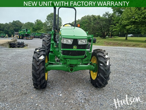 Photo of 2025 John Deere 5050E
