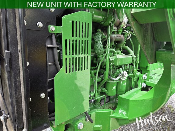 Photo of 2025 John Deere 5050E