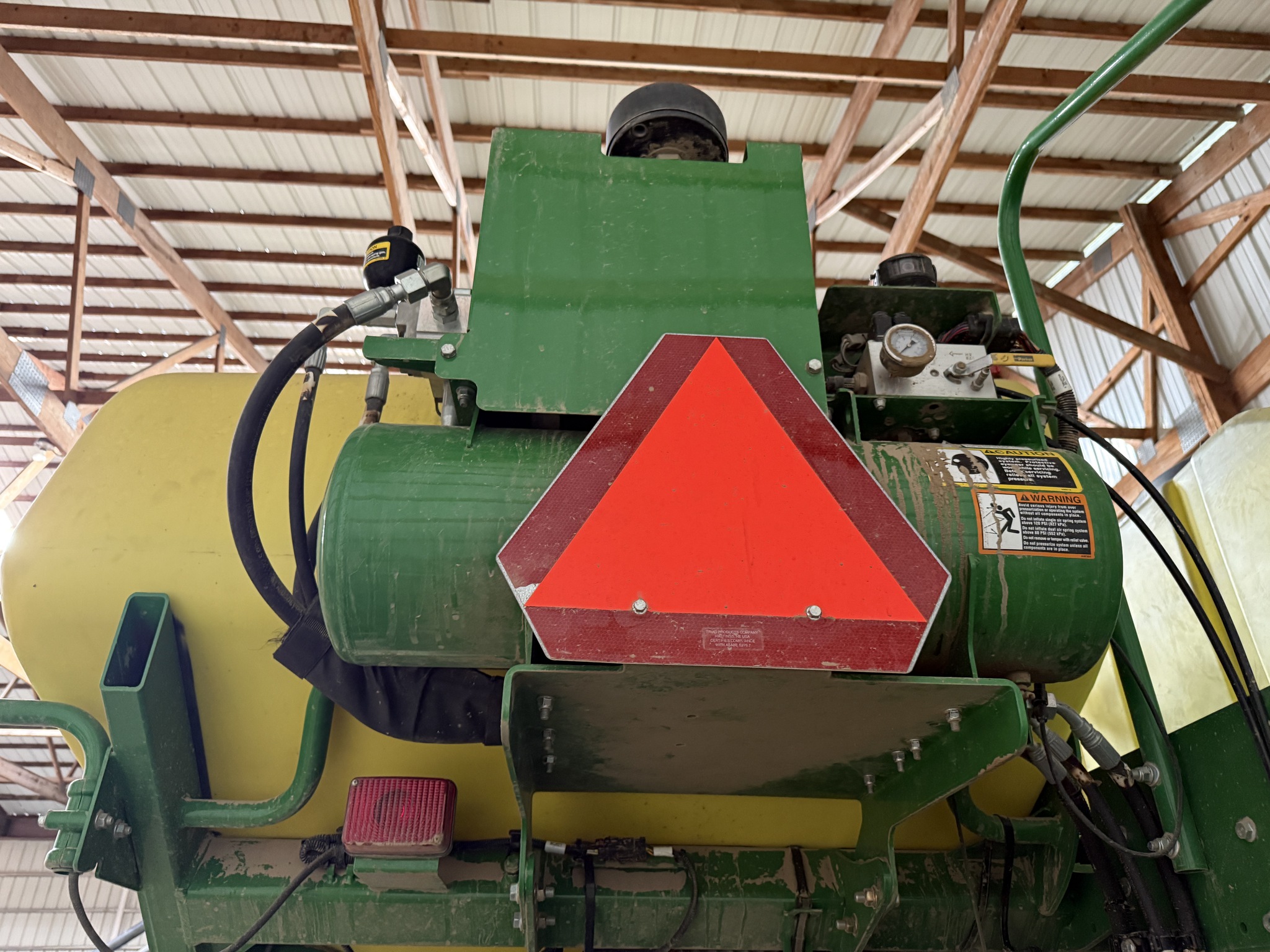2015 John Deere 1775NT Image 17