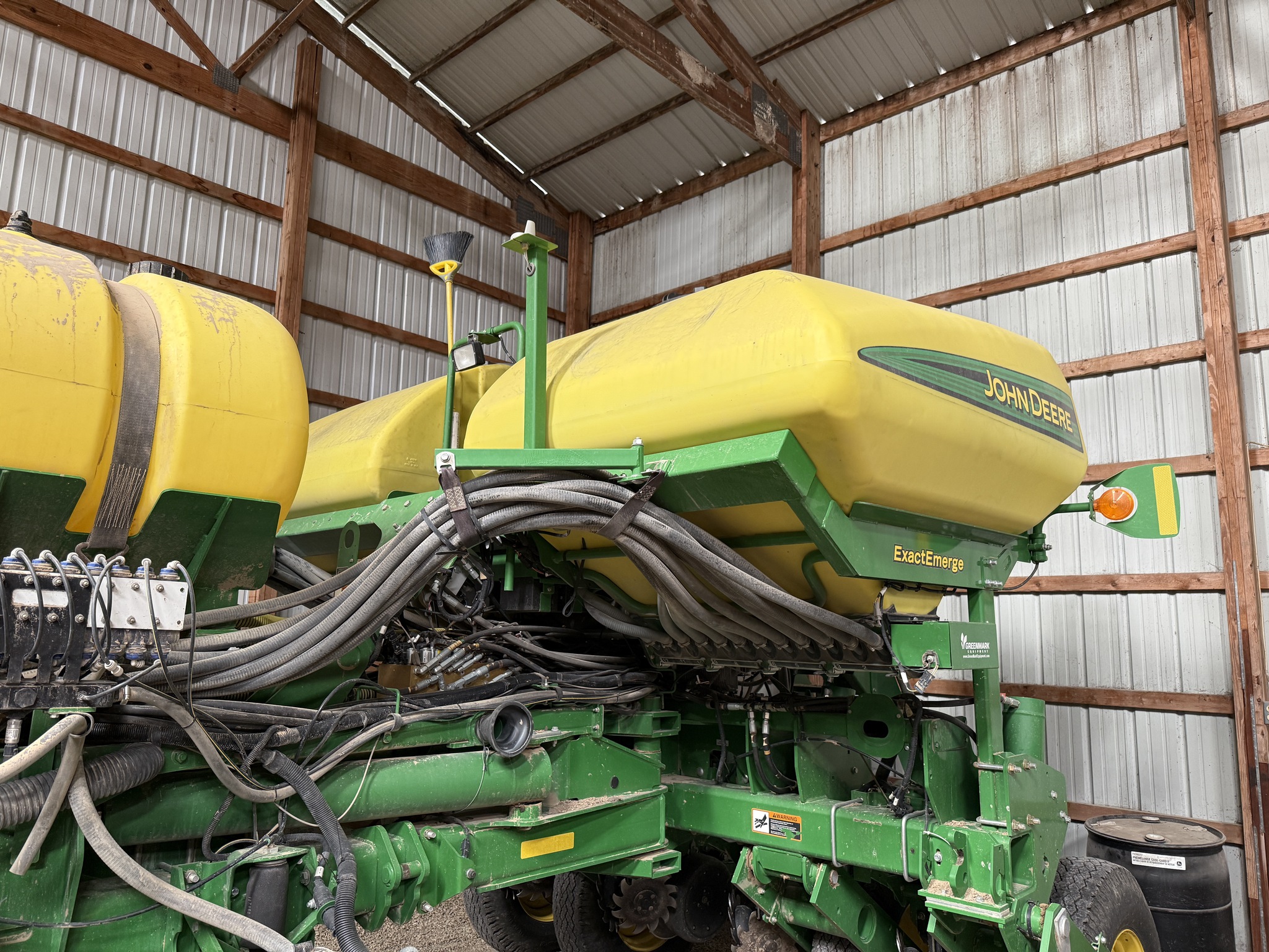 2015 John Deere 1775NT Image 21