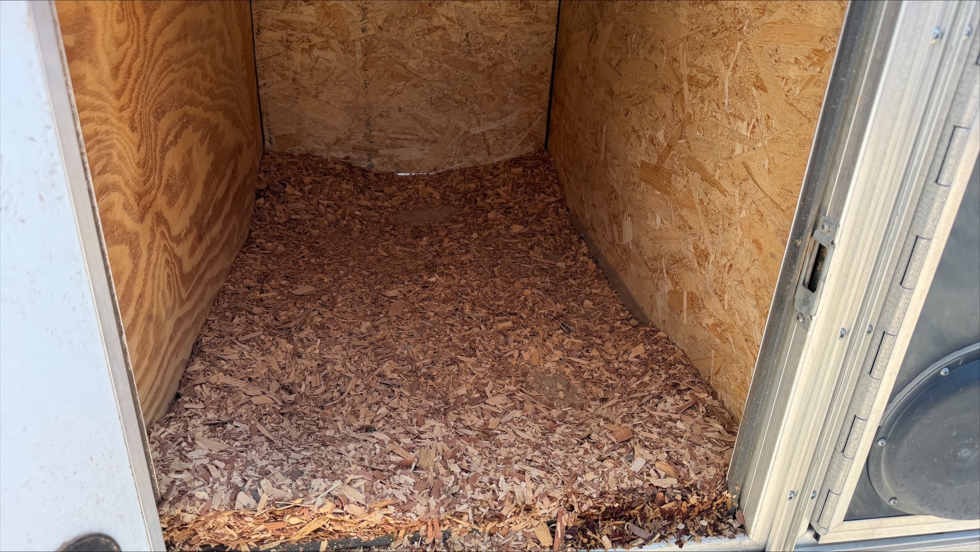 Sure-Trac Enclosed Dog Kennel Trailer Image 10