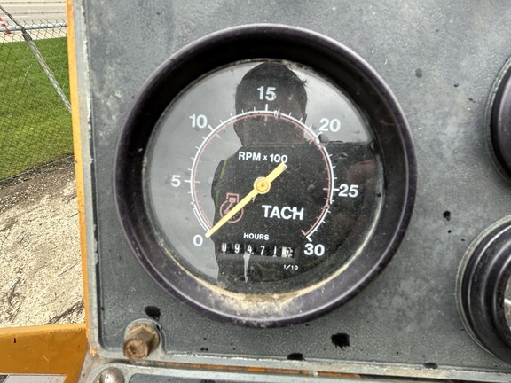 2003 Volvo PF4410