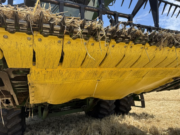 Photo of 2020 John Deere 740FD