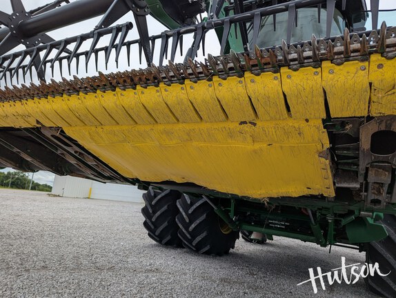 Photo of 2020 John Deere 740FD