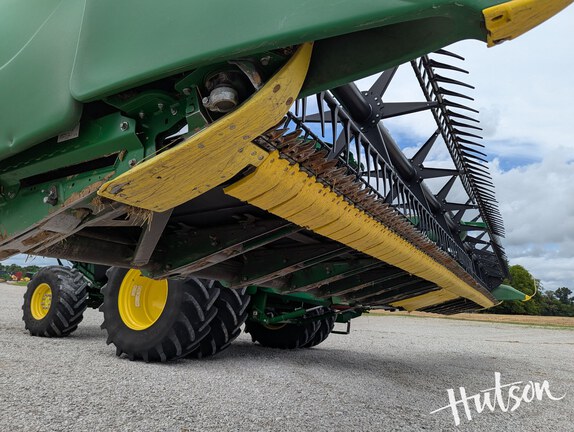 Photo of 2020 John Deere 740FD