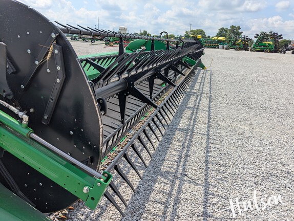 Photo of 2020 John Deere 740FD