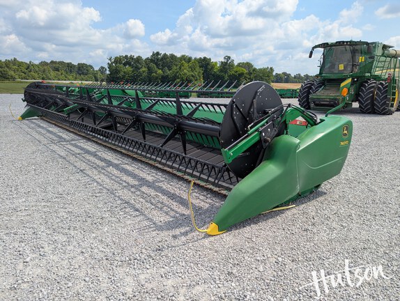 Photo of 2020 John Deere 740FD