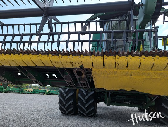 Photo of 2020 John Deere 740FD