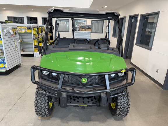2024 John Deere XUV 835M - Photo7