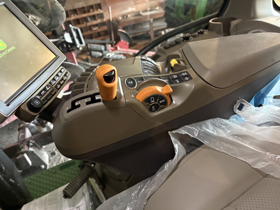 2023 John Deere 8R 280 - Photo16