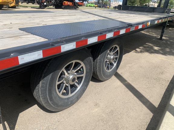 2018 Brandt UGR820