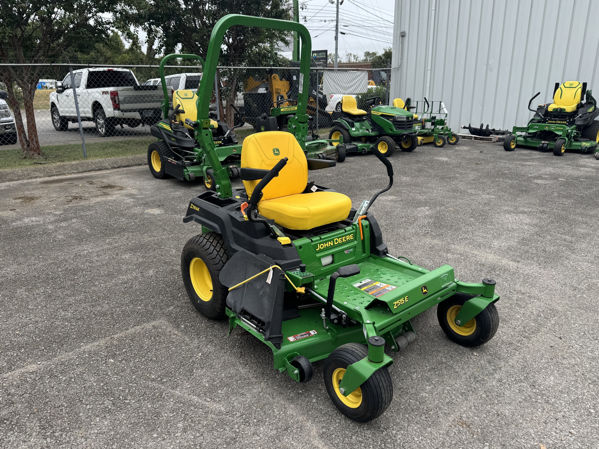 2024 John Deere Z515E