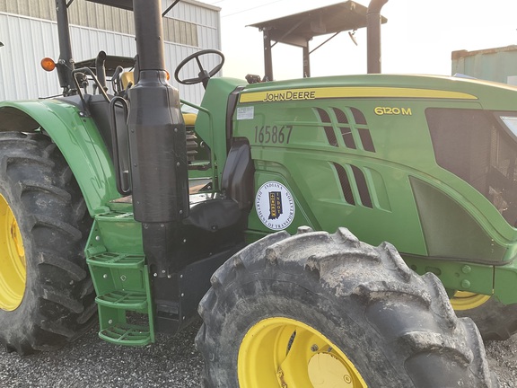 Photo of 2018 John Deere 6120M