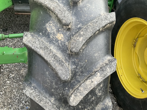 Photo of 2018 John Deere 6120M
