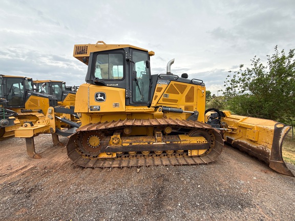 2017 John Deere 700K