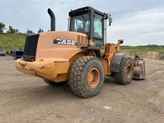 0 Case 621D