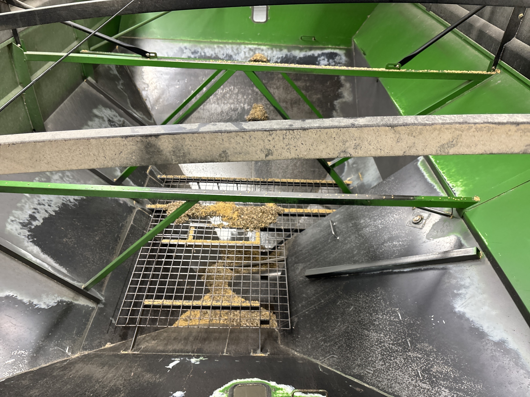 Used 2012 Brent 1082 Grain Carts at Koenig Equipment in Anna, OH - PhotoXL11