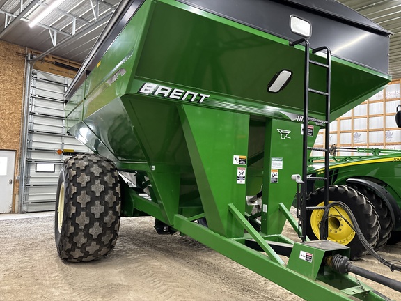 Used 2012 Brent 1082 Grain Carts at Koenig Equipment in Anna, OH - Photo1