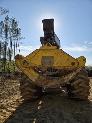 2023 John Deere 648L-II