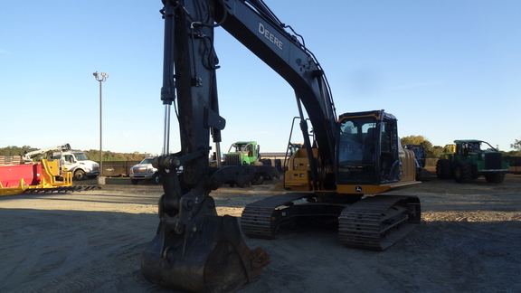 0 John Deere 210 P-Tier