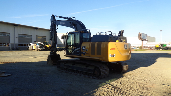 0 John Deere 210 P-Tier