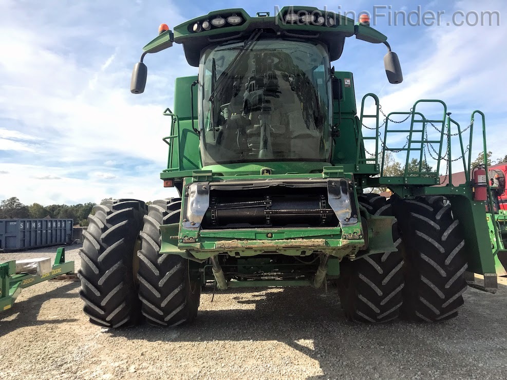 2013 John Deere S680 Image 2