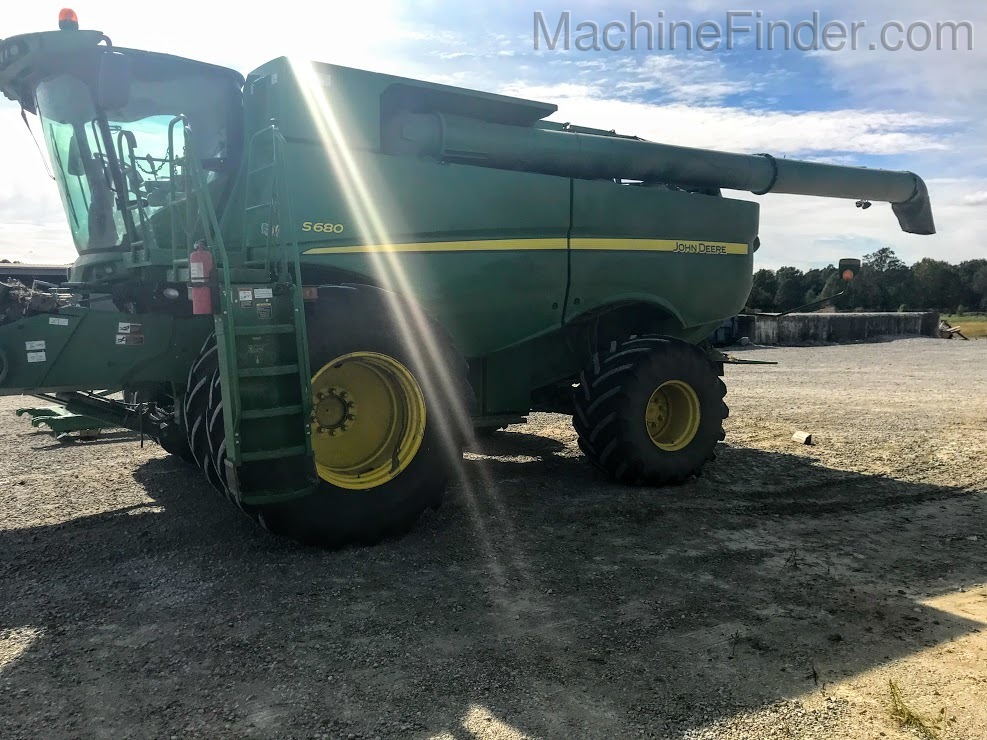 2013 John Deere S680 Image 4