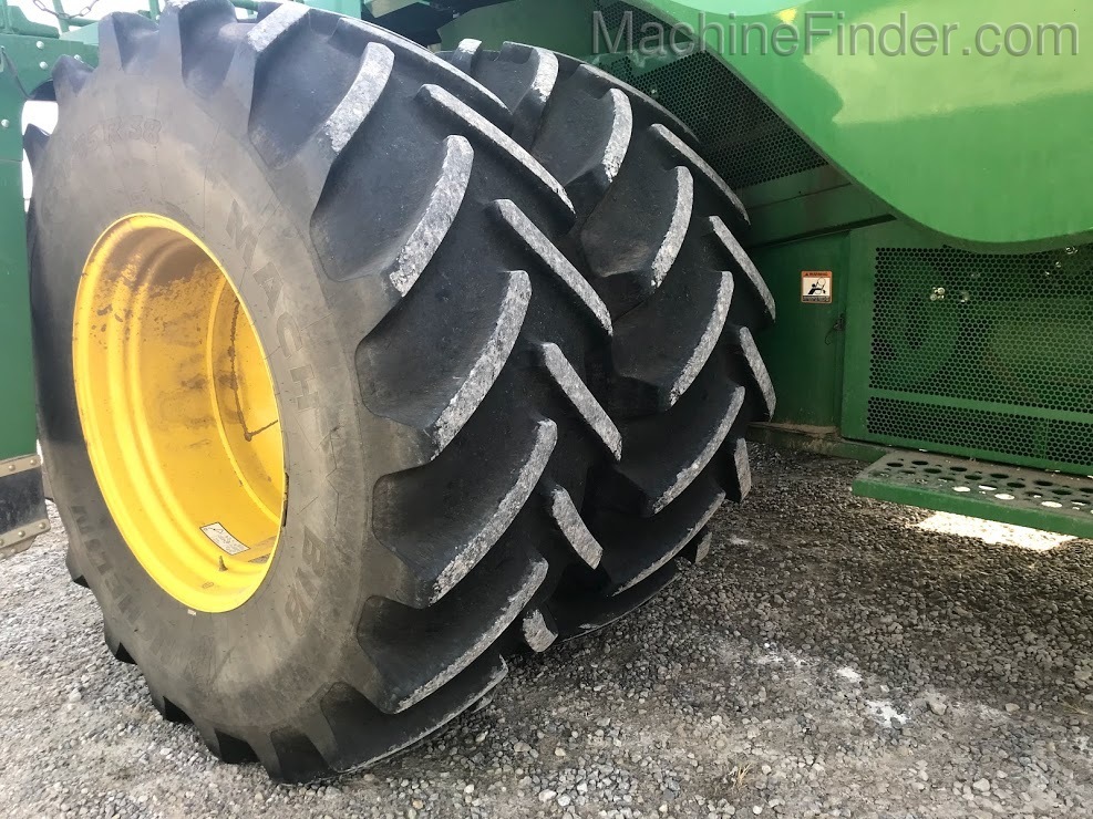 2013 John Deere S680 Image 13