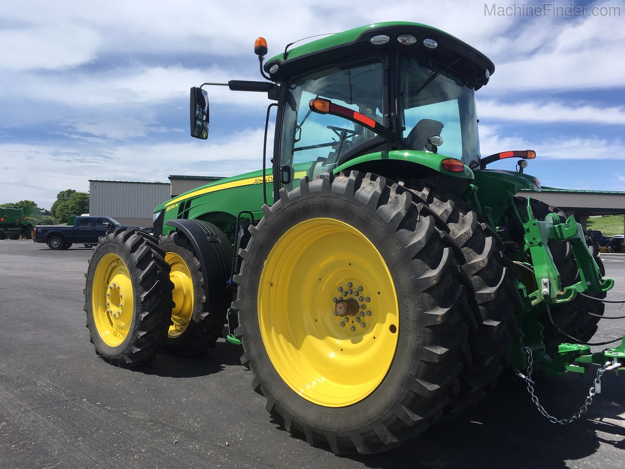 2018 John Deere 8295R Image 4