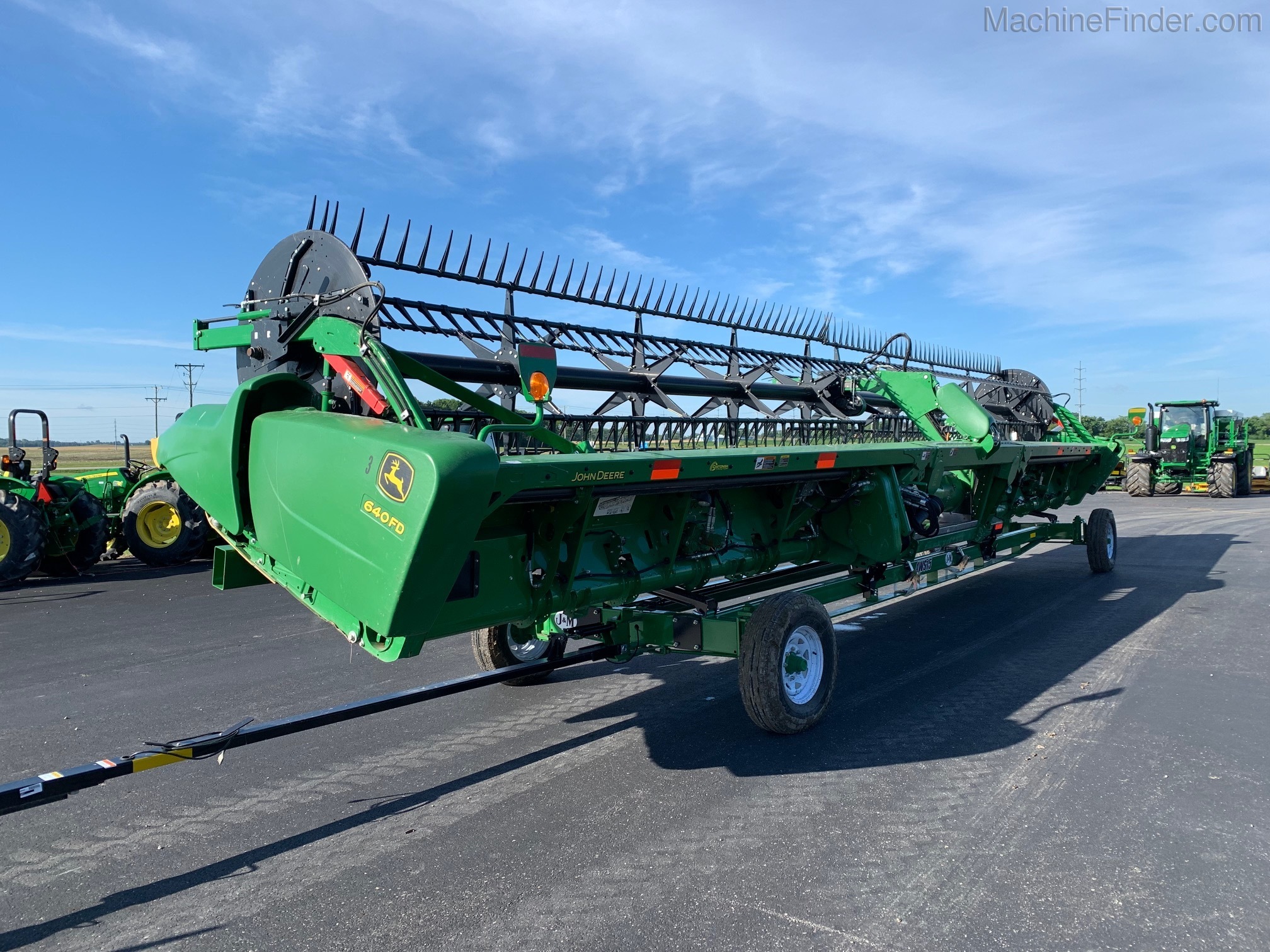 2017 John Deere 640FD Image 2