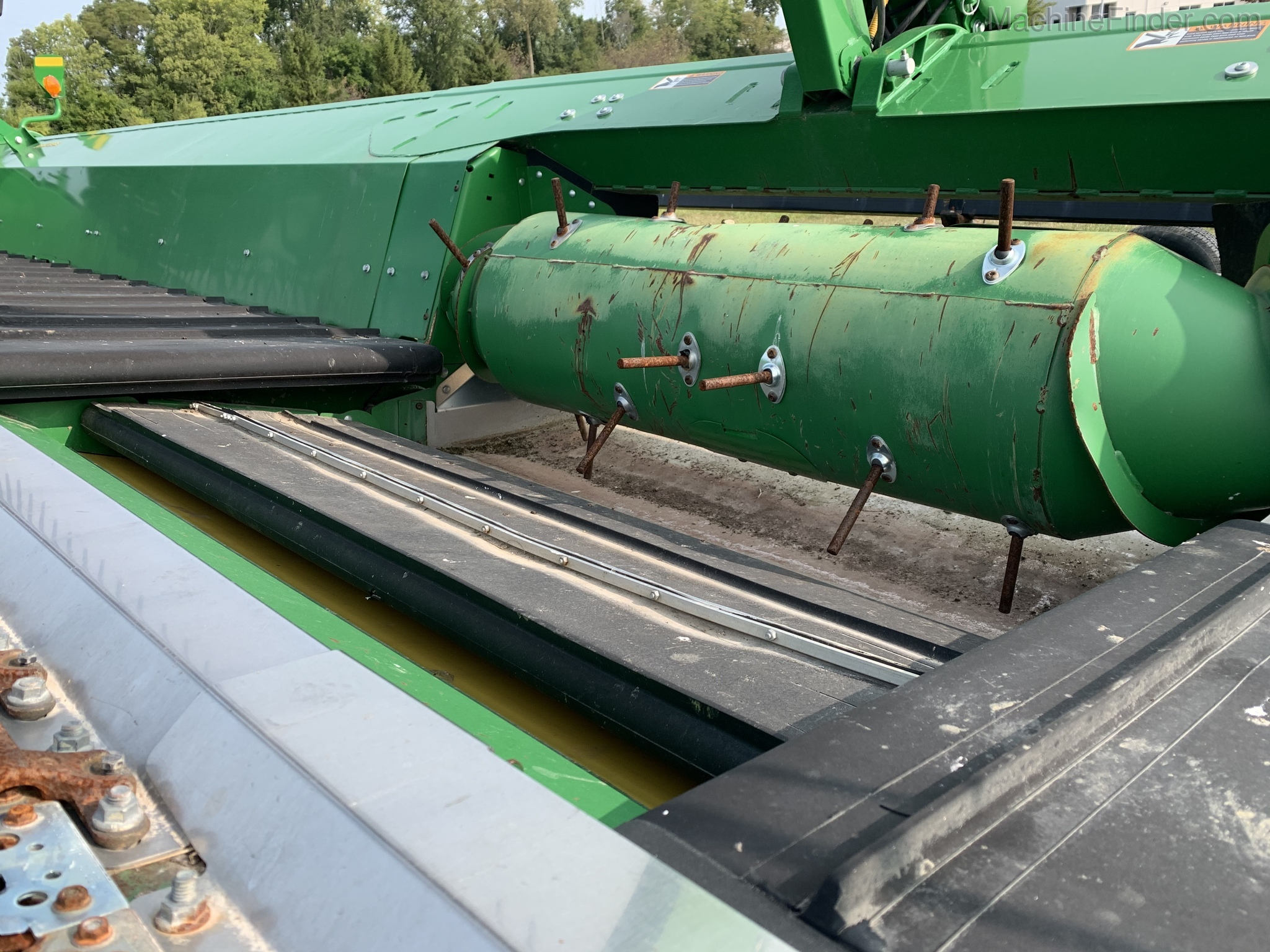 2017 John Deere 640FD Image 8