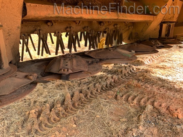 2018 John Deere 630 Image 3