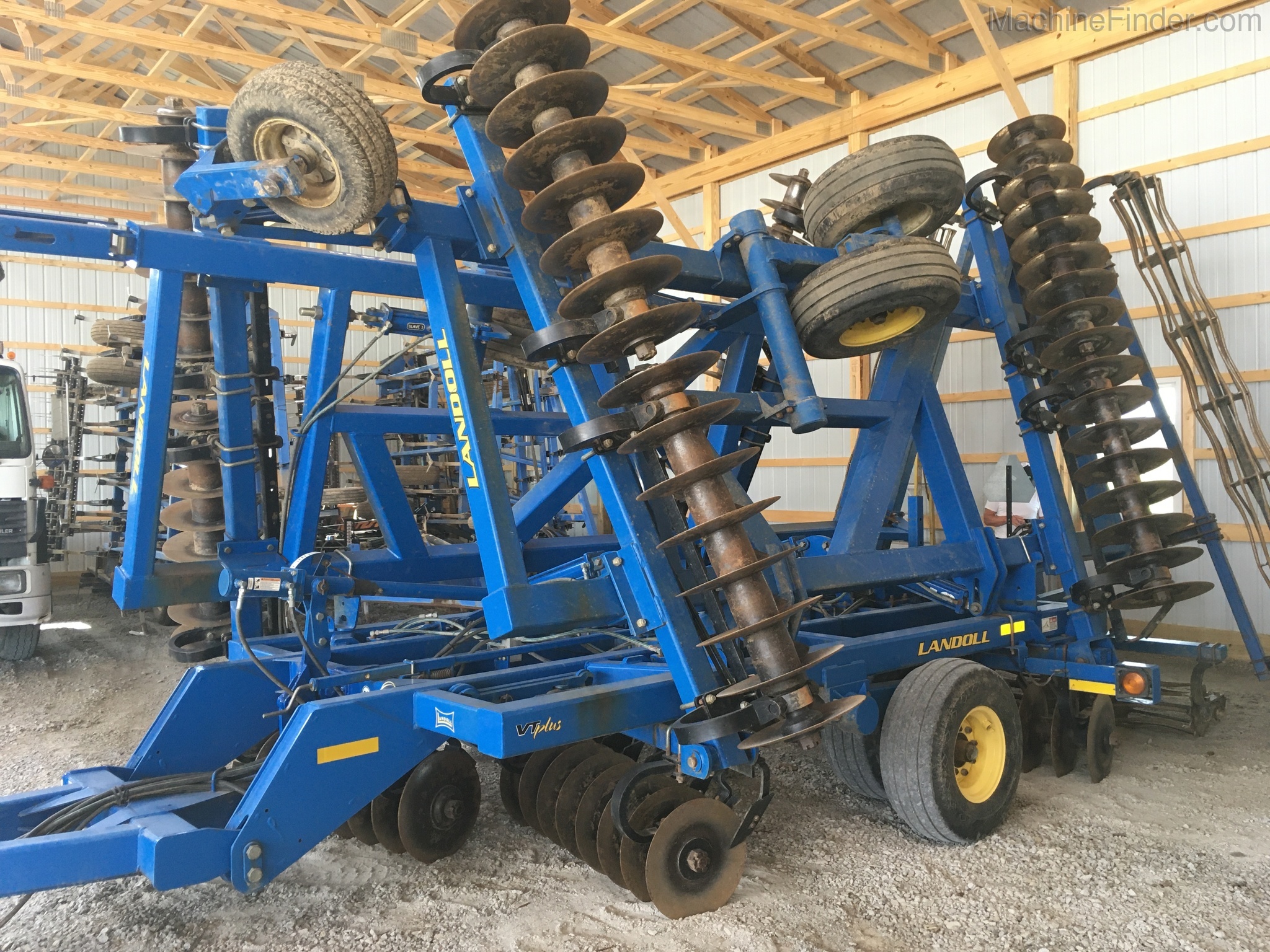 2010 Landoll 7430-29 Image 1