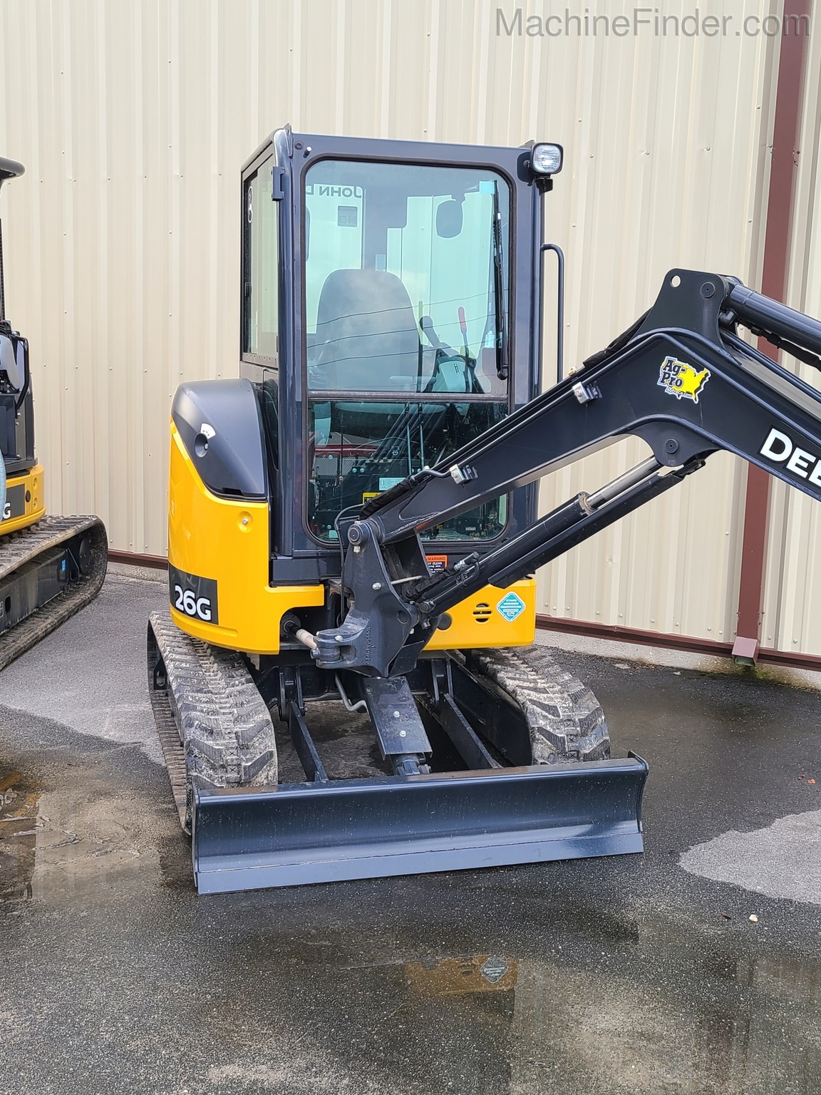 2020 John Deere 26G Image 1