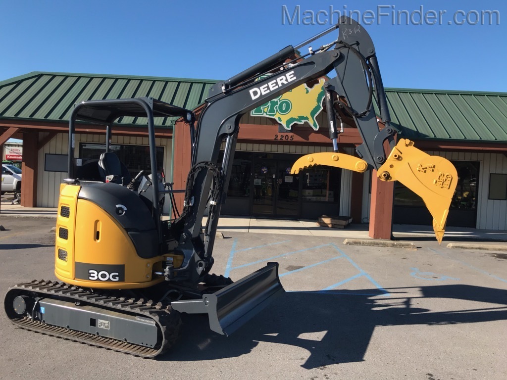 2018 John Deere 30G Image 1
