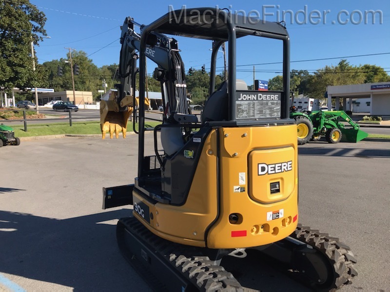 2018 John Deere 30G Image 3
