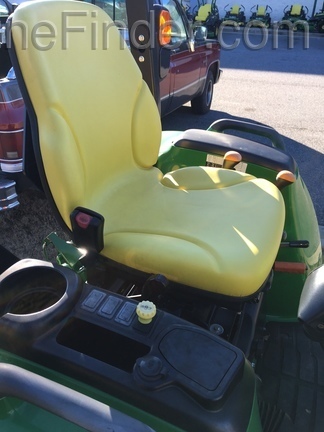 2020 John Deere 3033R Image 14