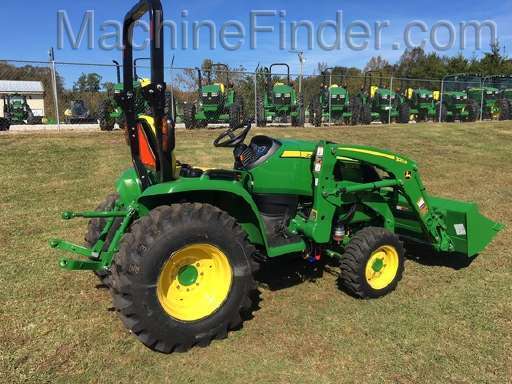 2020 John Deere 3033R Image 15