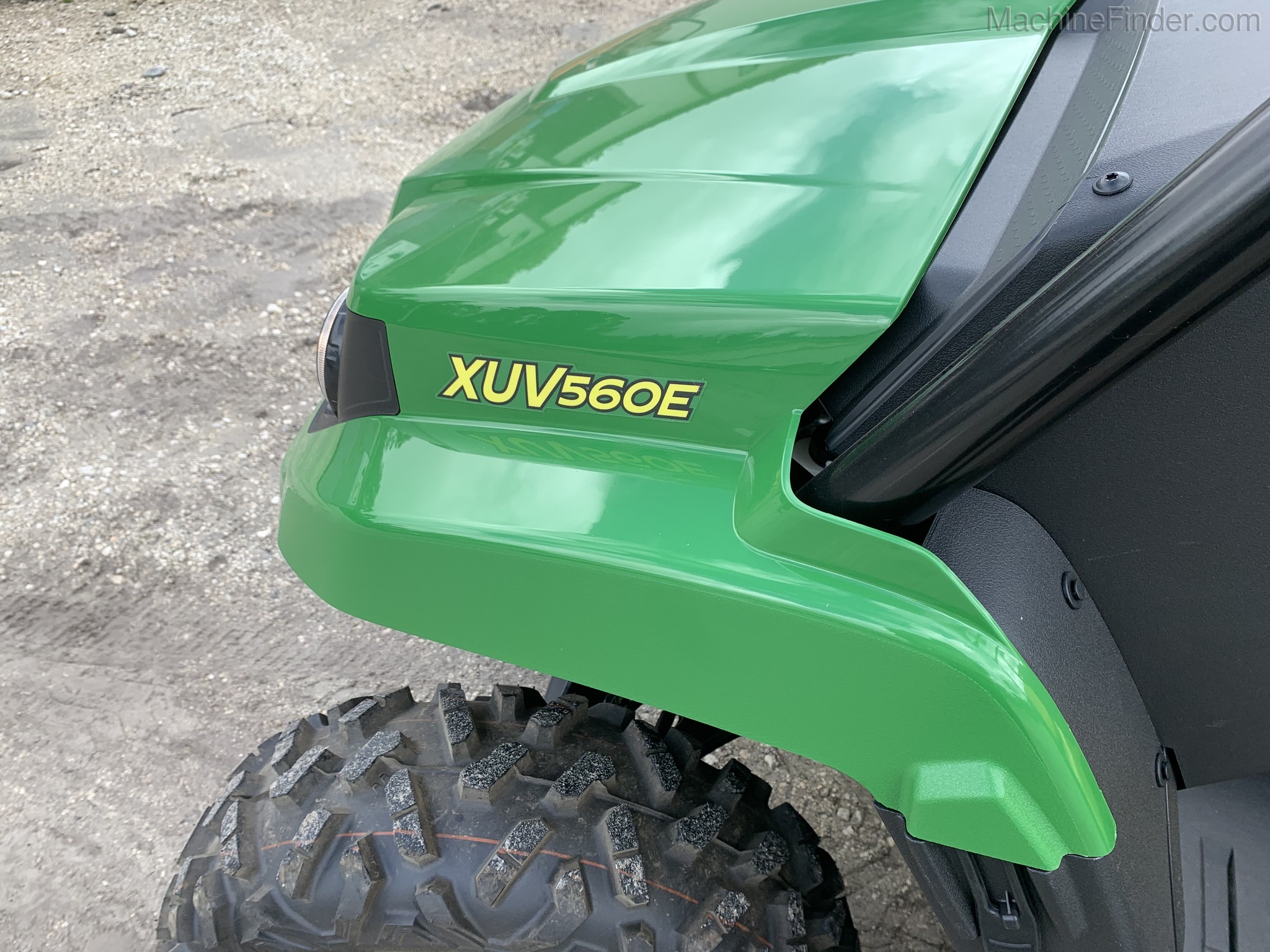 2021 John Deere 560E Image 8