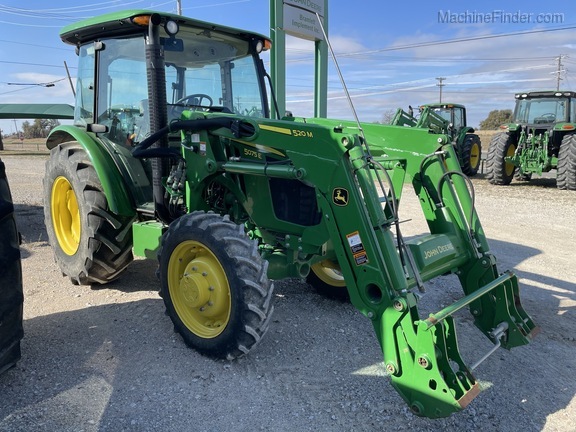 2018 John Deere 5075E Image 3