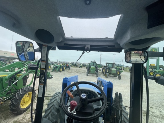 2010 New Holland T6030 Image 14