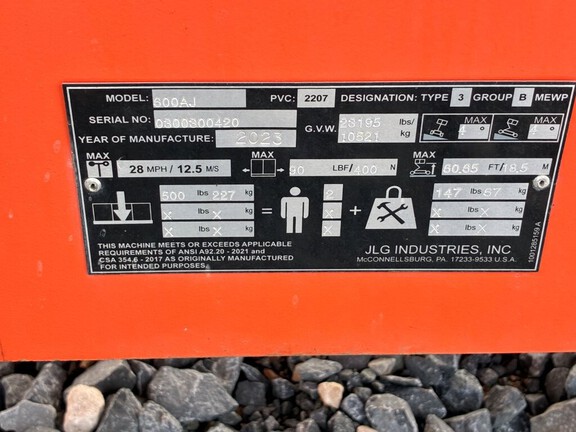 2023 JLG 600AJ