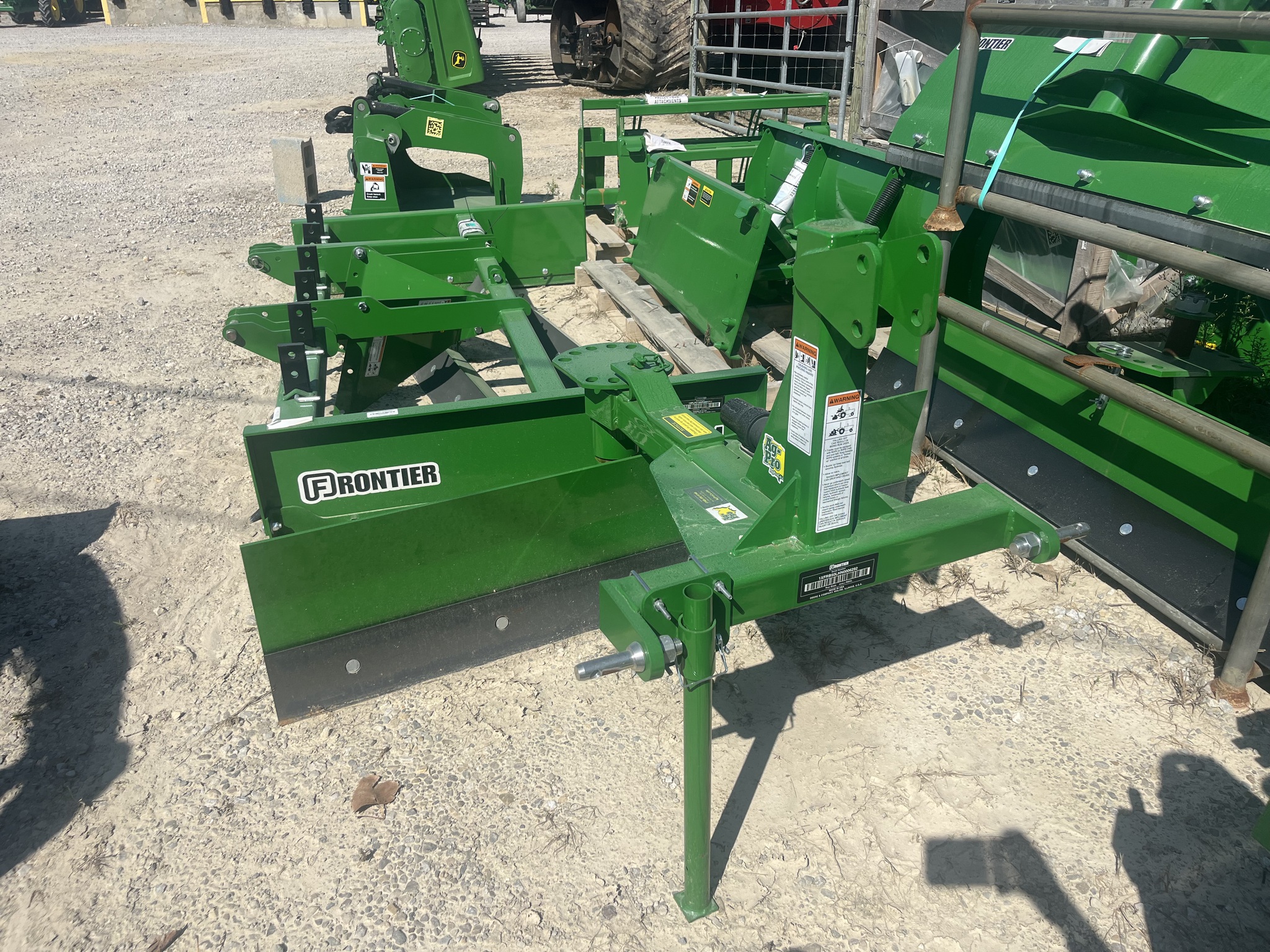 2022 Frontier RB5060L Image 1