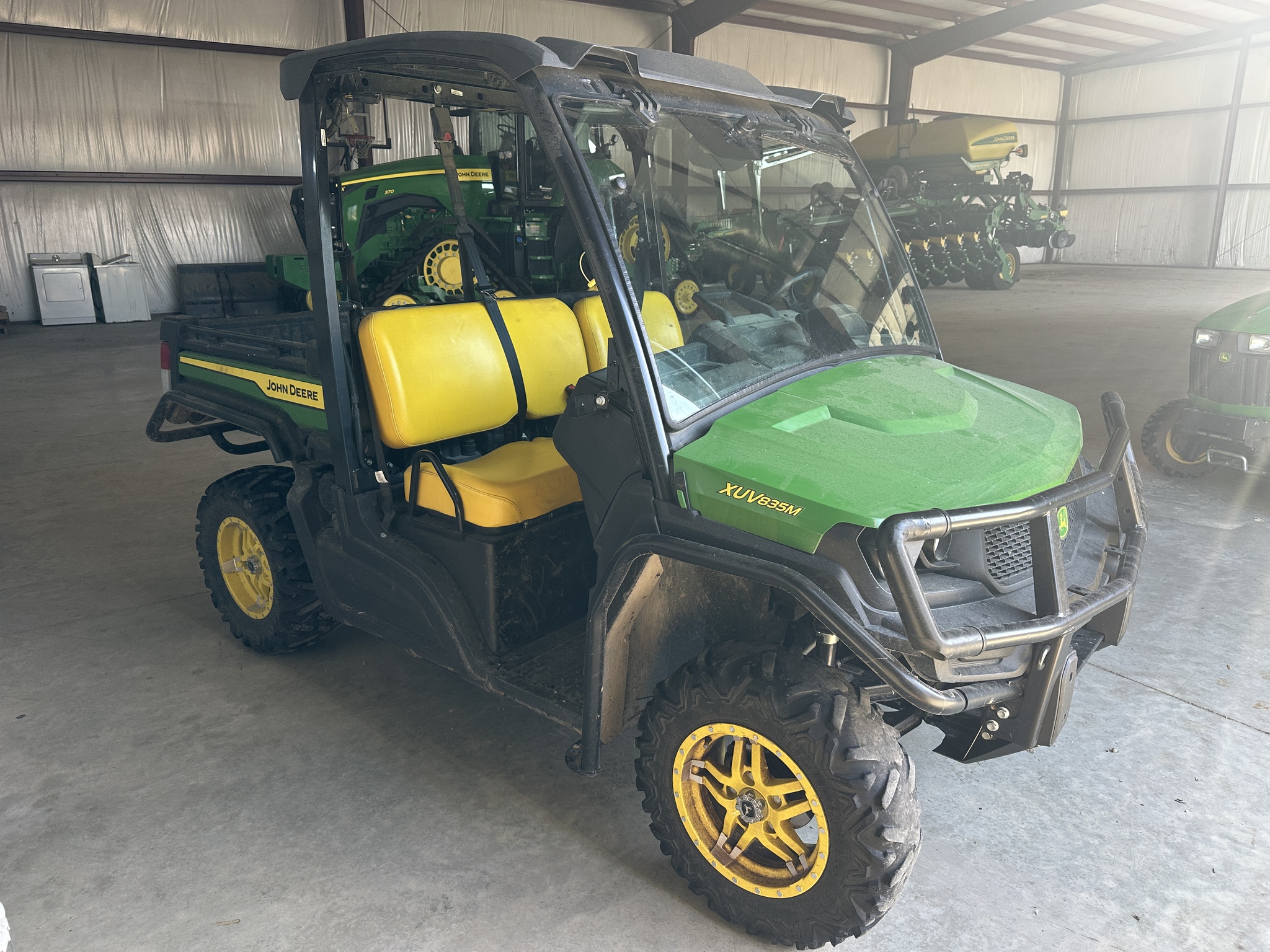 2022 John Deere XUV 835M Image 2